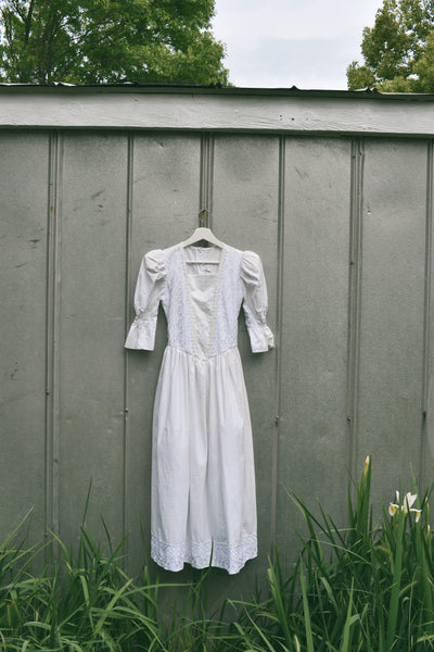 Vintage White Puff Sleeve Dress sz 6